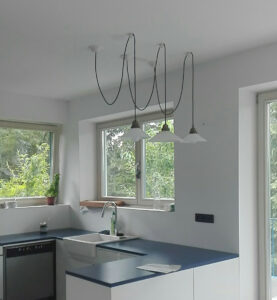 Konyhai lámpák, konnektorok felszerelve